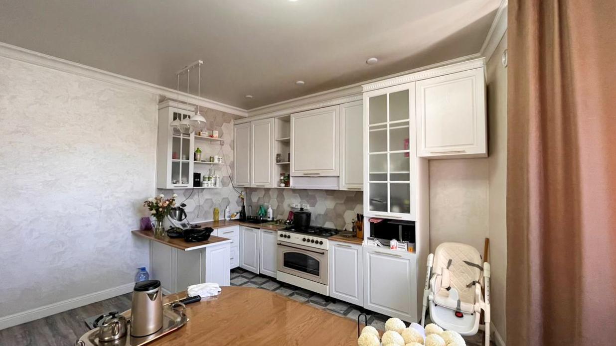 5-комнантный квартира, 211.0 м²,Наурыз за 65 000 000