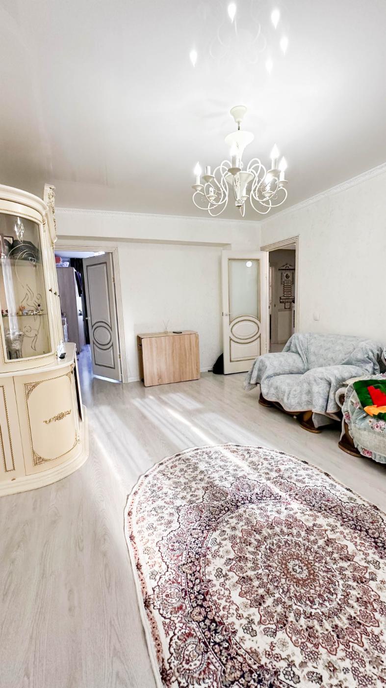 4-комнантная квартира, 80.0 м²,5 мкр за 23 000 000
