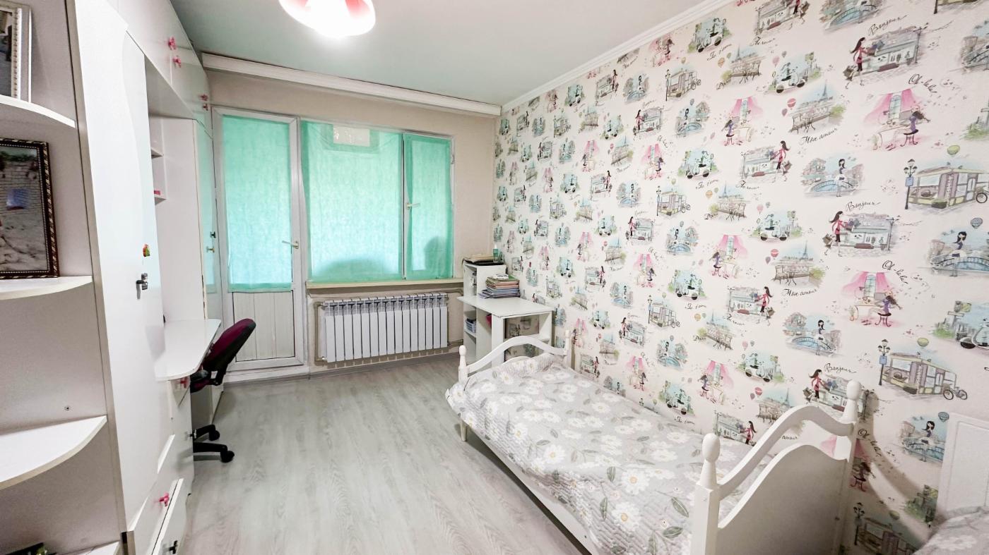 4-комнантная квартира, 80.0 м²,5 мкр за 23 000 000