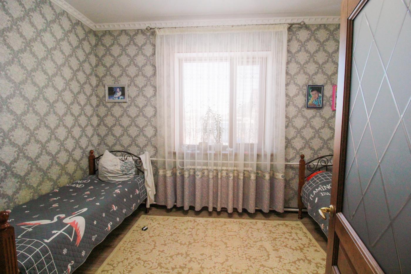 4-комнантный квартира, 130.0 м²,Панфилова за 60 000 000