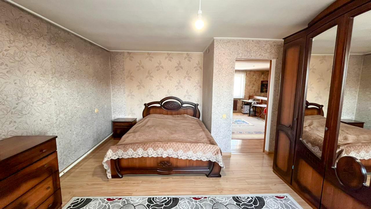 4-комнантный квартира, 118.0 м²,Центр за 30 000 000