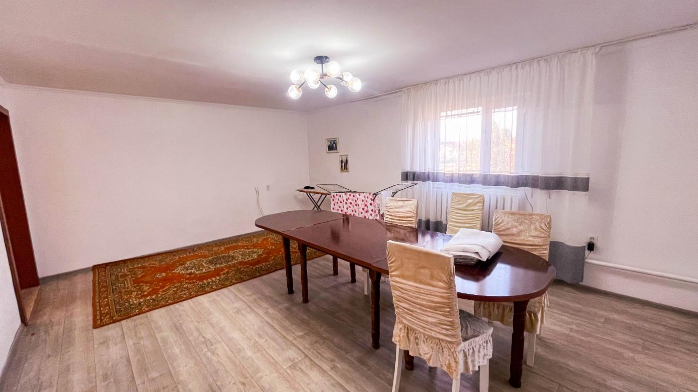 4-комнантный квартира, 112.0 м²,Талдыкорганская за 19 000 000