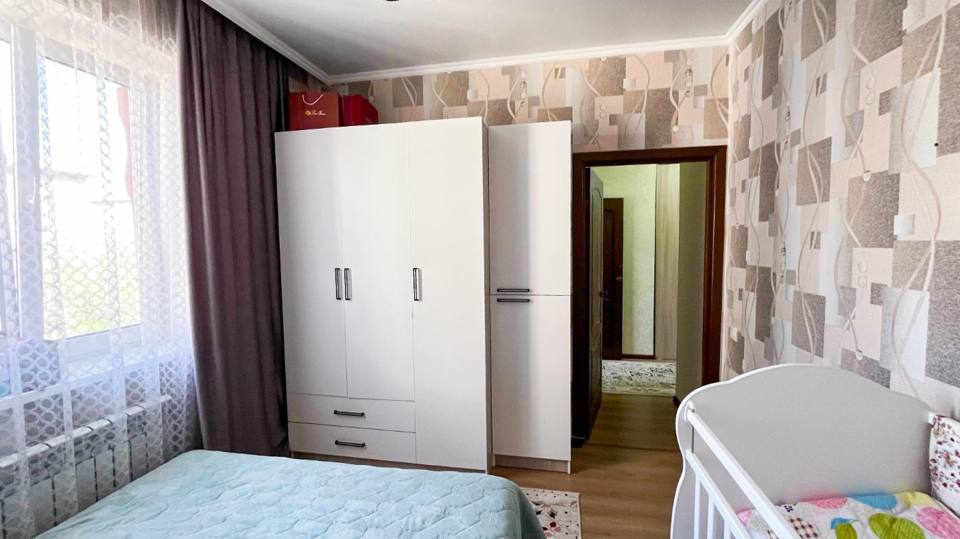 4-комнантная квартира, 112.0 м²,5 мкр за 40 000 000