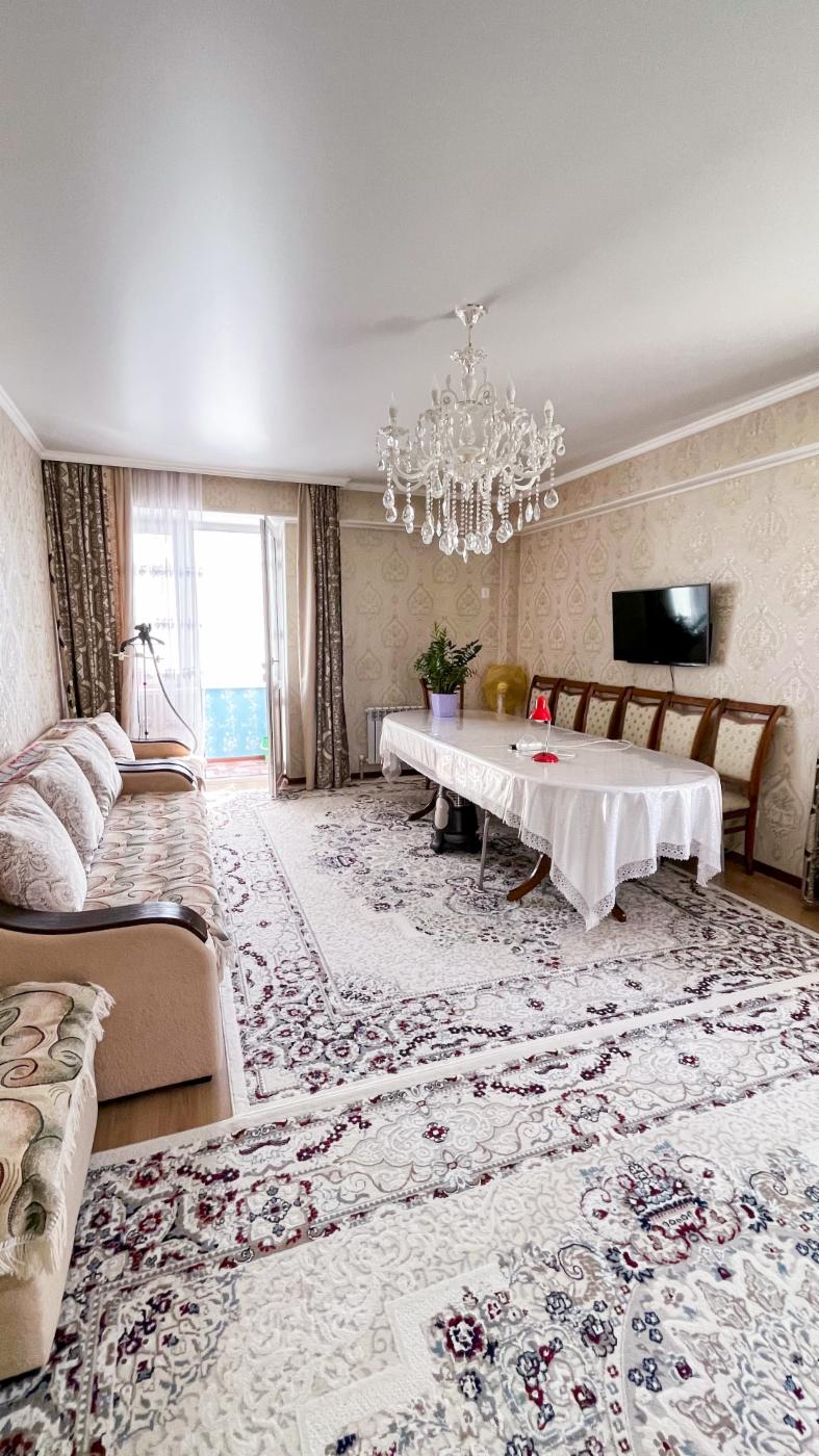 4-комнантная квартира, 112.0 м²,5 мкр за 40 000 000