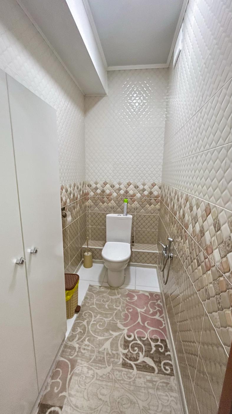 4-комнантная квартира, 112.0 м²,5 мкр за 40 000 000