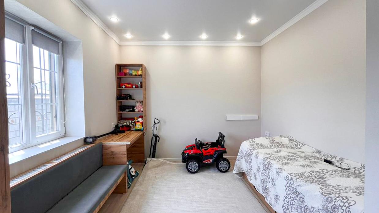5-комнантный квартира, 200.0 м²,Жазиралы за 65 500 000