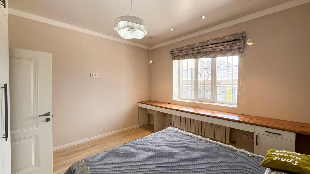 5-комнантный квартира, 200.0 м²,Жазиралы за 65 500 000