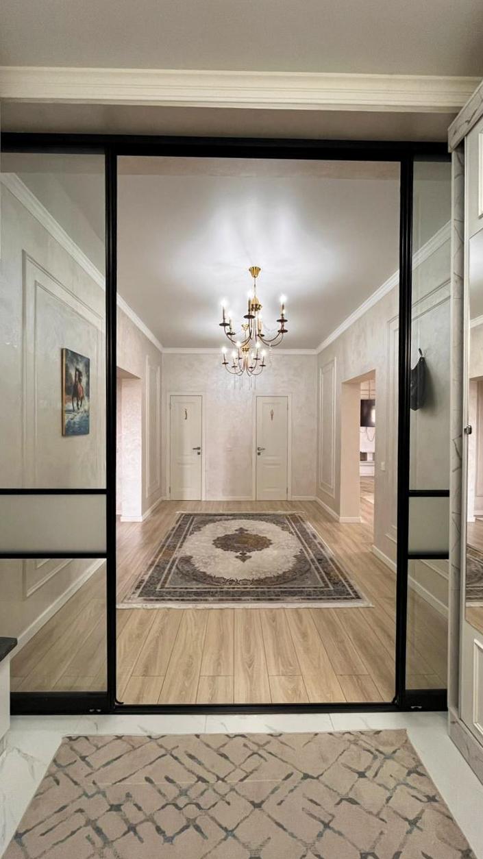 5-комнантный квартира, 200.0 м²,Жазиралы за 65 500 000