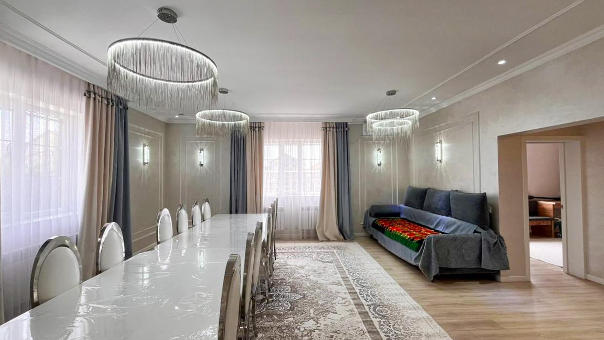 5-комнантный квартира, 200.0 м²,Жазиралы за 65 500 000