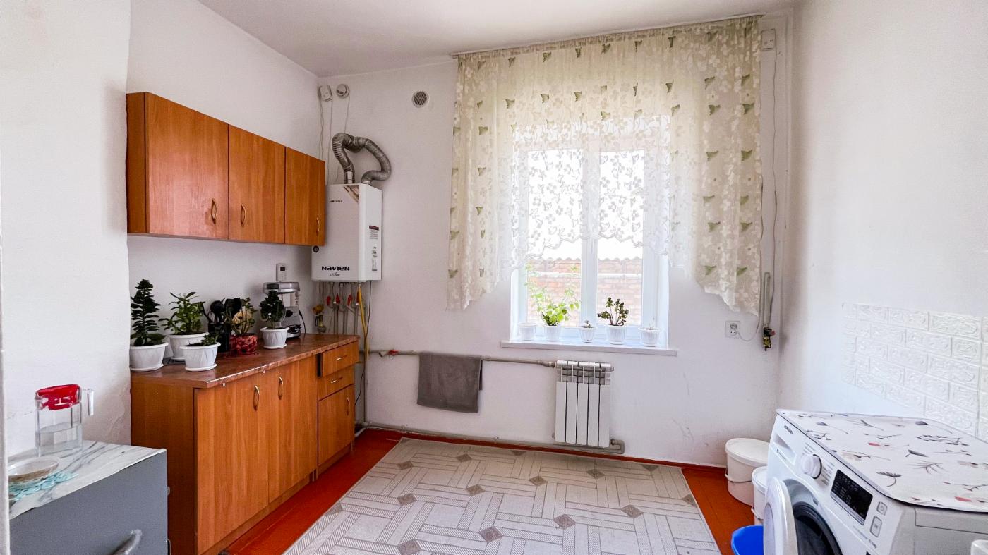 5-комнантный квартира, 68.0 м²,Сыпатаева за 25 000 000