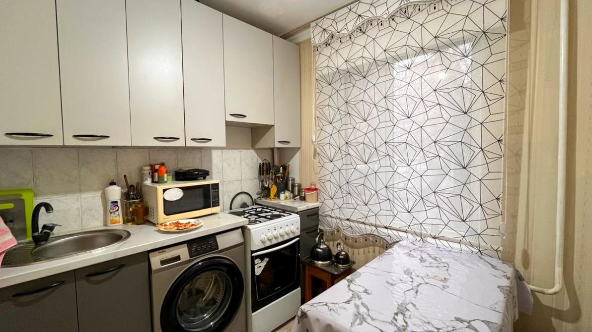 2-комнантная квартира, 44.0 м²,мкр Самал за 15 600 000