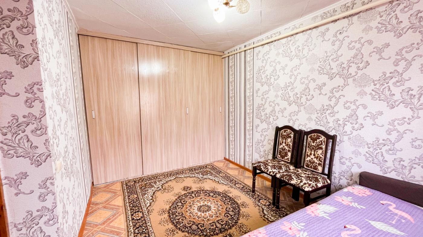 4-комнантная квартира, 70.0 м²,Циалковского за 18 500 000