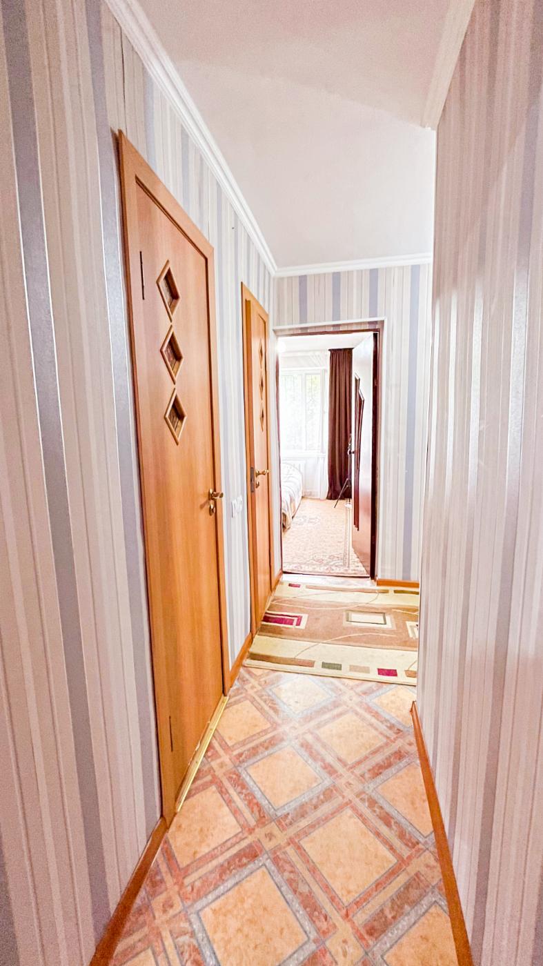 4-комнантная квартира, 70.0 м²,Циалковского за 18 500 000