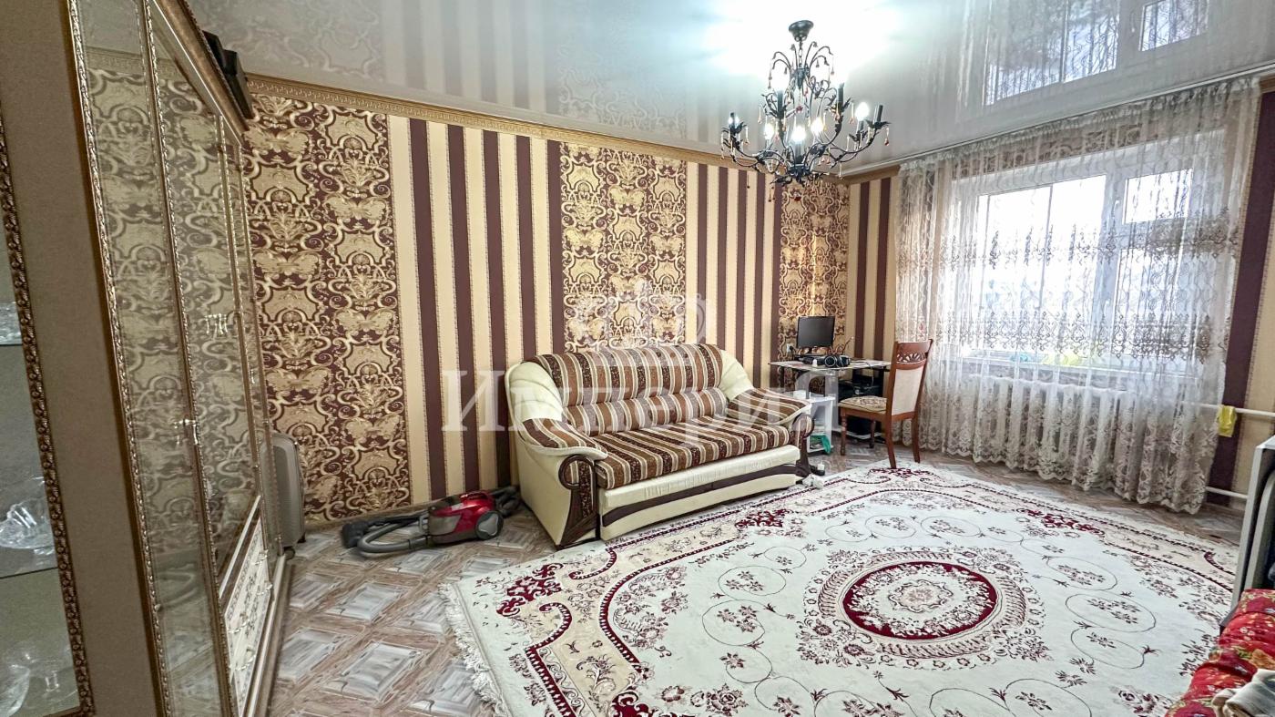 4-комнантная квартира, 89.0 м²,Абая за 28 000 000