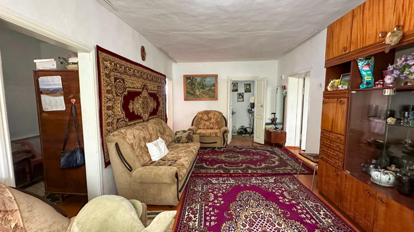 4-комнантный квартира, 54.0 м²,Тыныбаева за 11 500 000