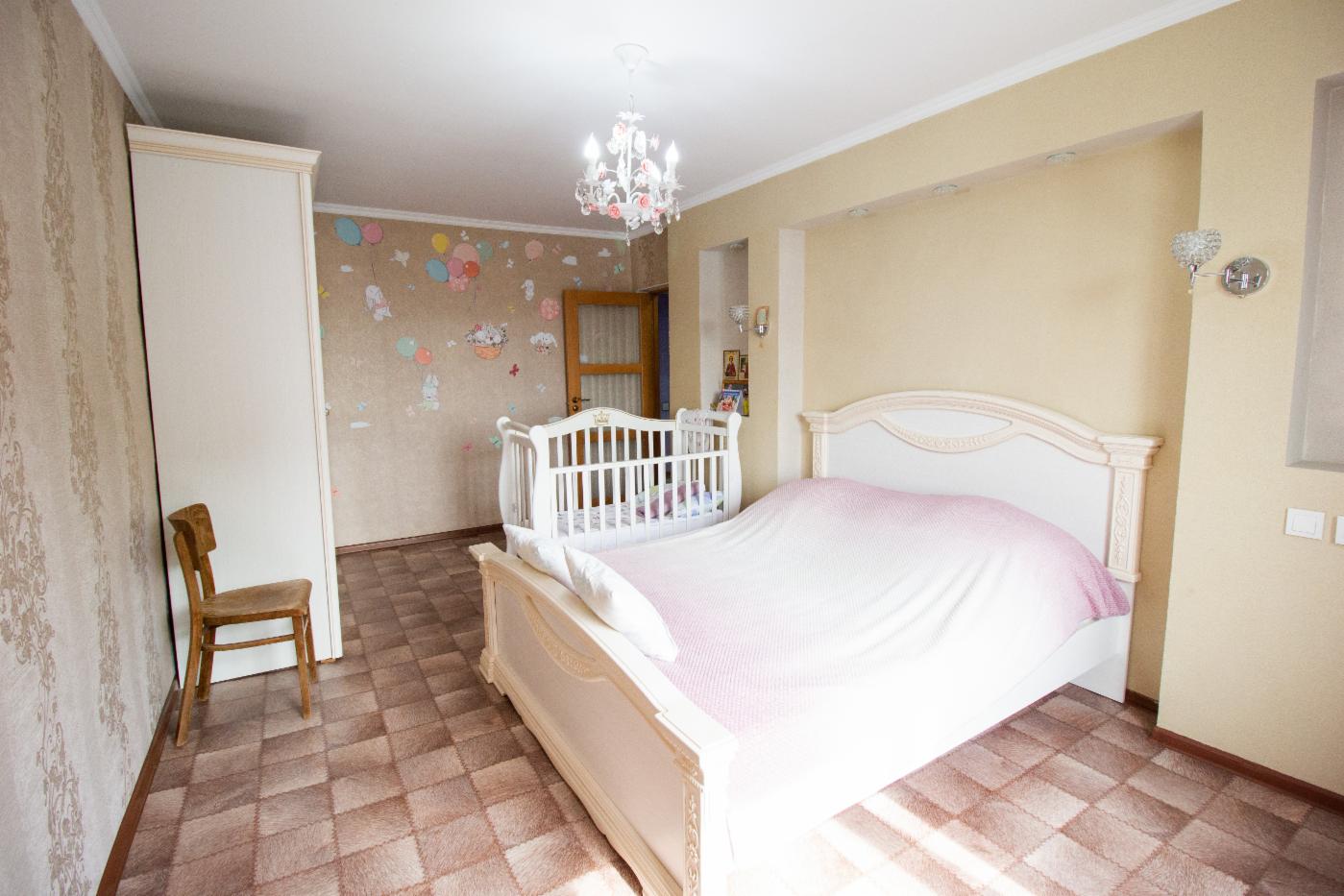 3-комнантная квартира, 70.0 м²,Республика за 21 300 000