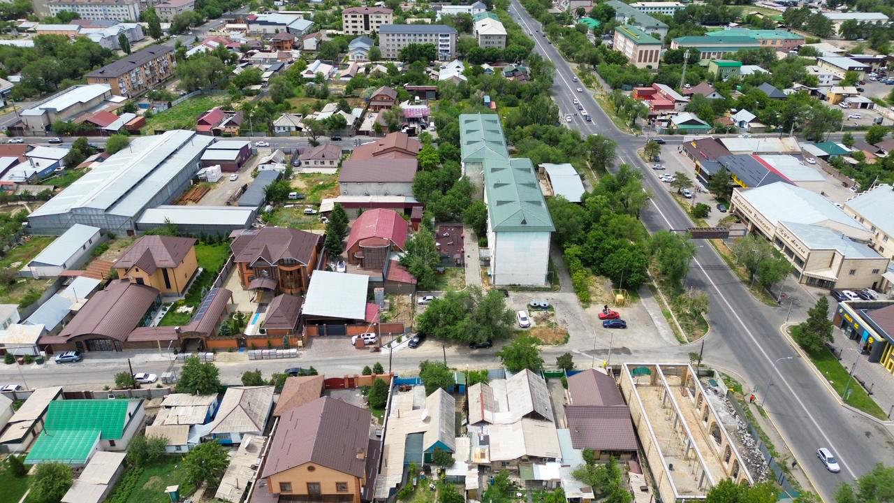 4-комнантный квартира, 0.0 м²,Гагарина за 35 000 000