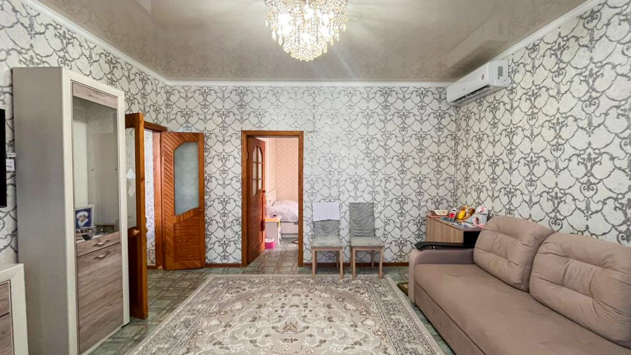 4-комнантный квартира, 110.0 м²,Кастеева за 29 000 000