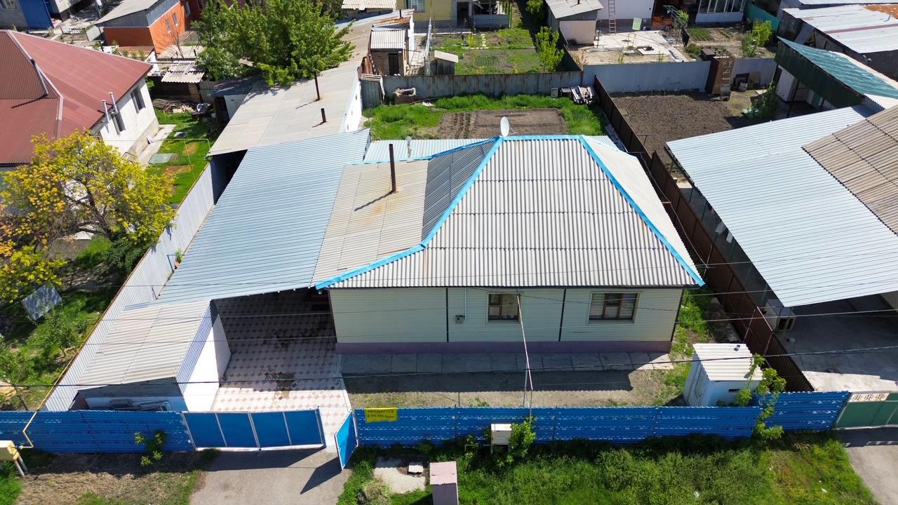 4-комнантный квартира, 110.0 м²,Кастеева за 29 000 000