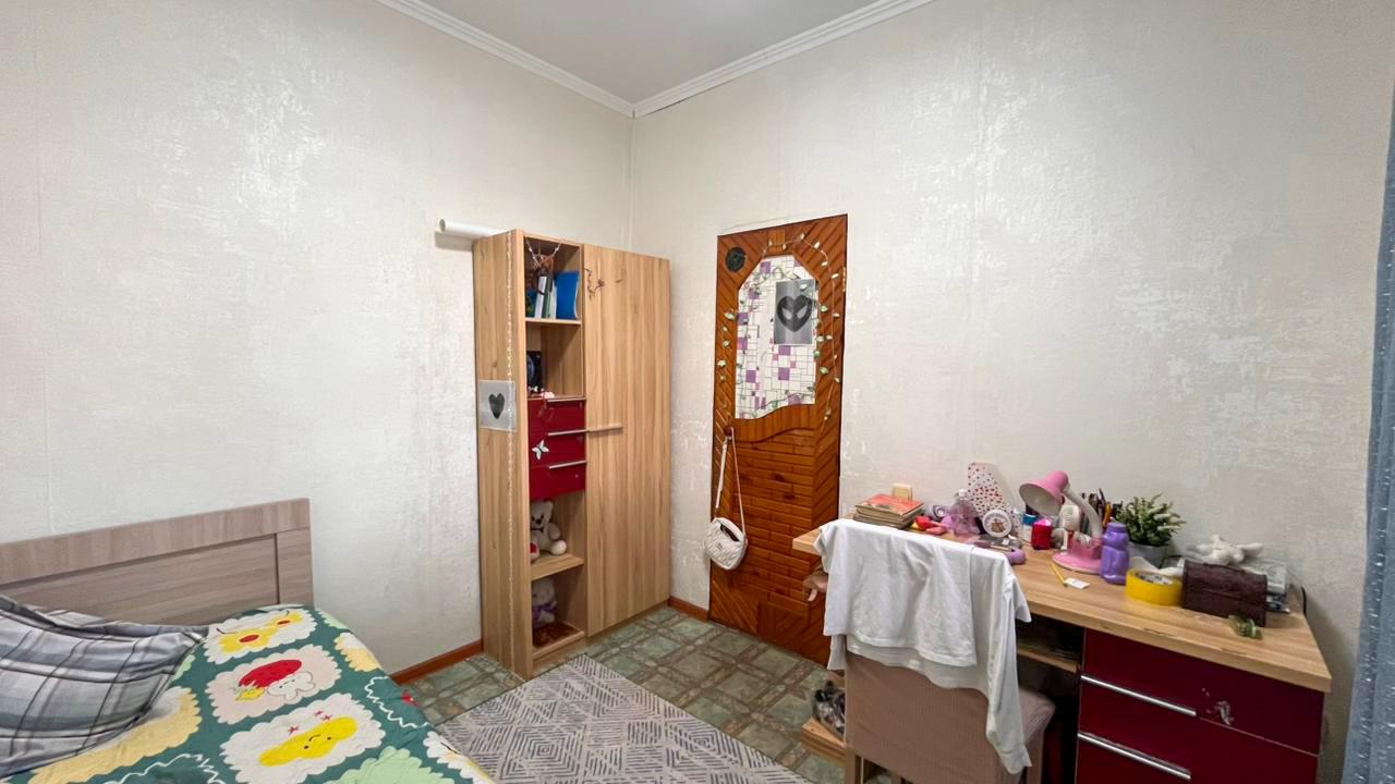 4-комнантный квартира, 110.0 м²,Кастеева за 29 000 000
