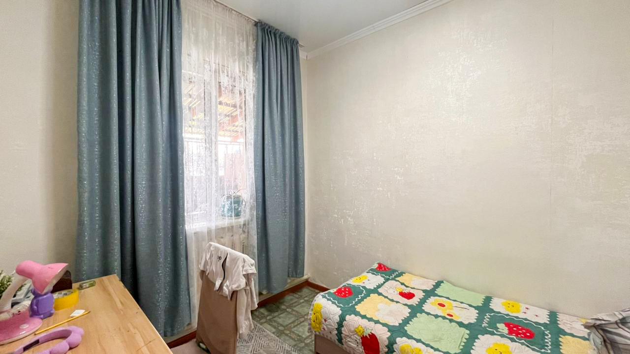 4-комнантный квартира, 110.0 м²,Кастеева за 29 000 000