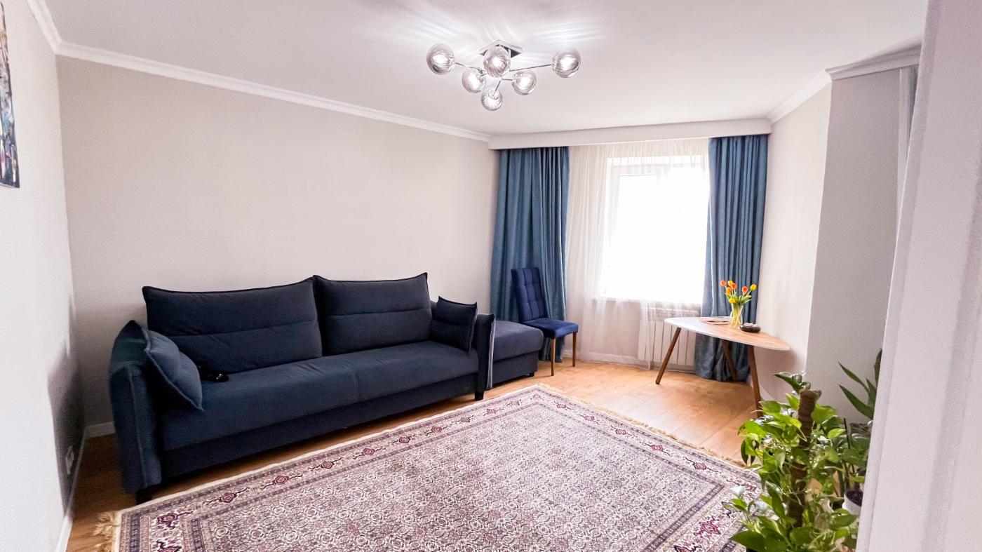 5-комнантная квартира, 96.0 м²,4 мкр за 35 000 000