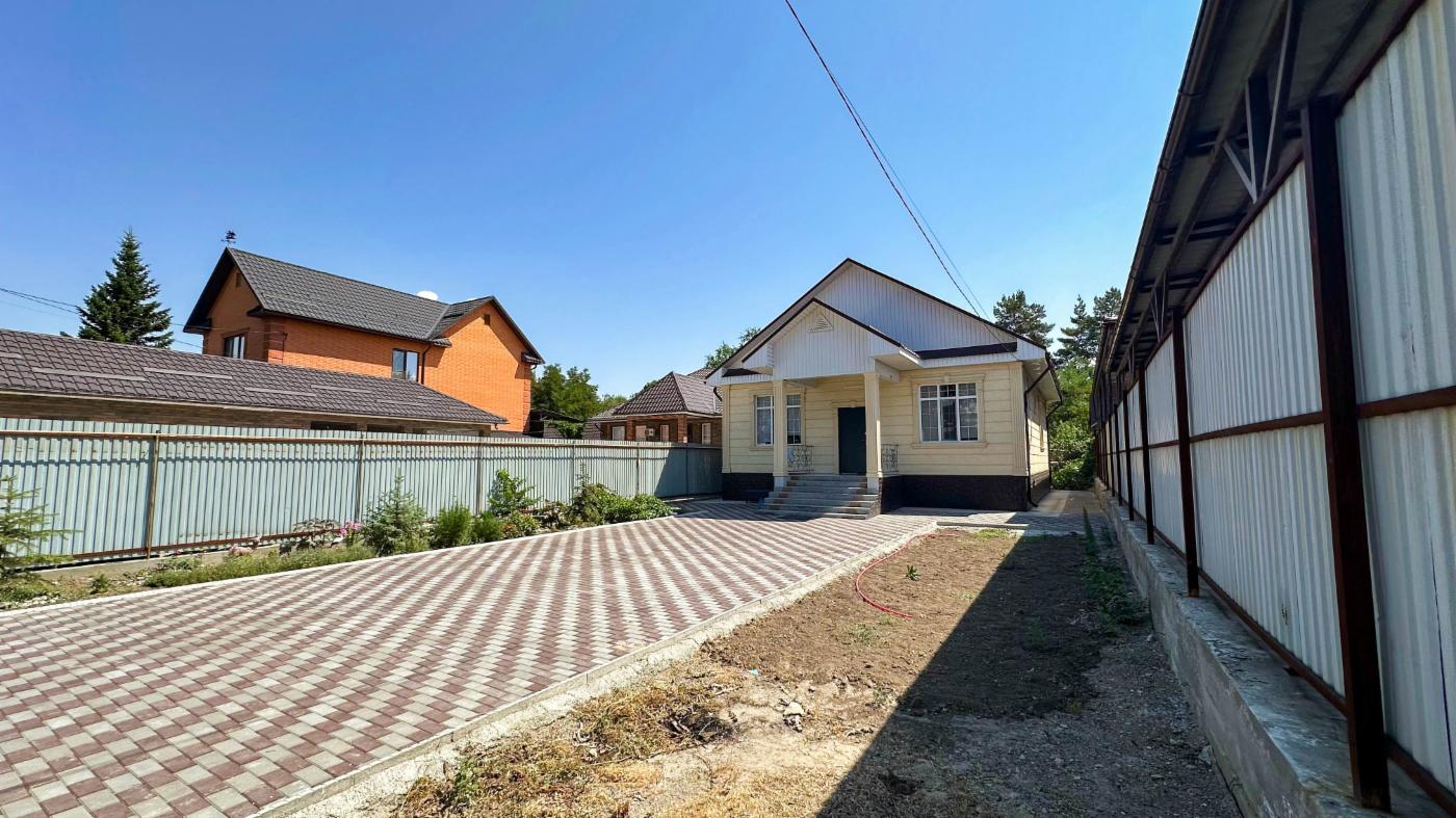 3-комнантный квартира, 105.0 м²,Асановой за 49 000 000