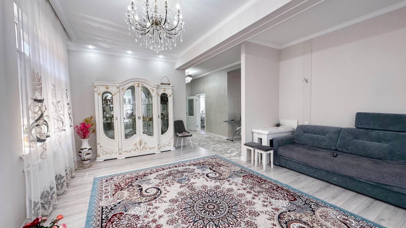 3-комнантный квартира, 105.0 м²,Асановой за 49 000 000