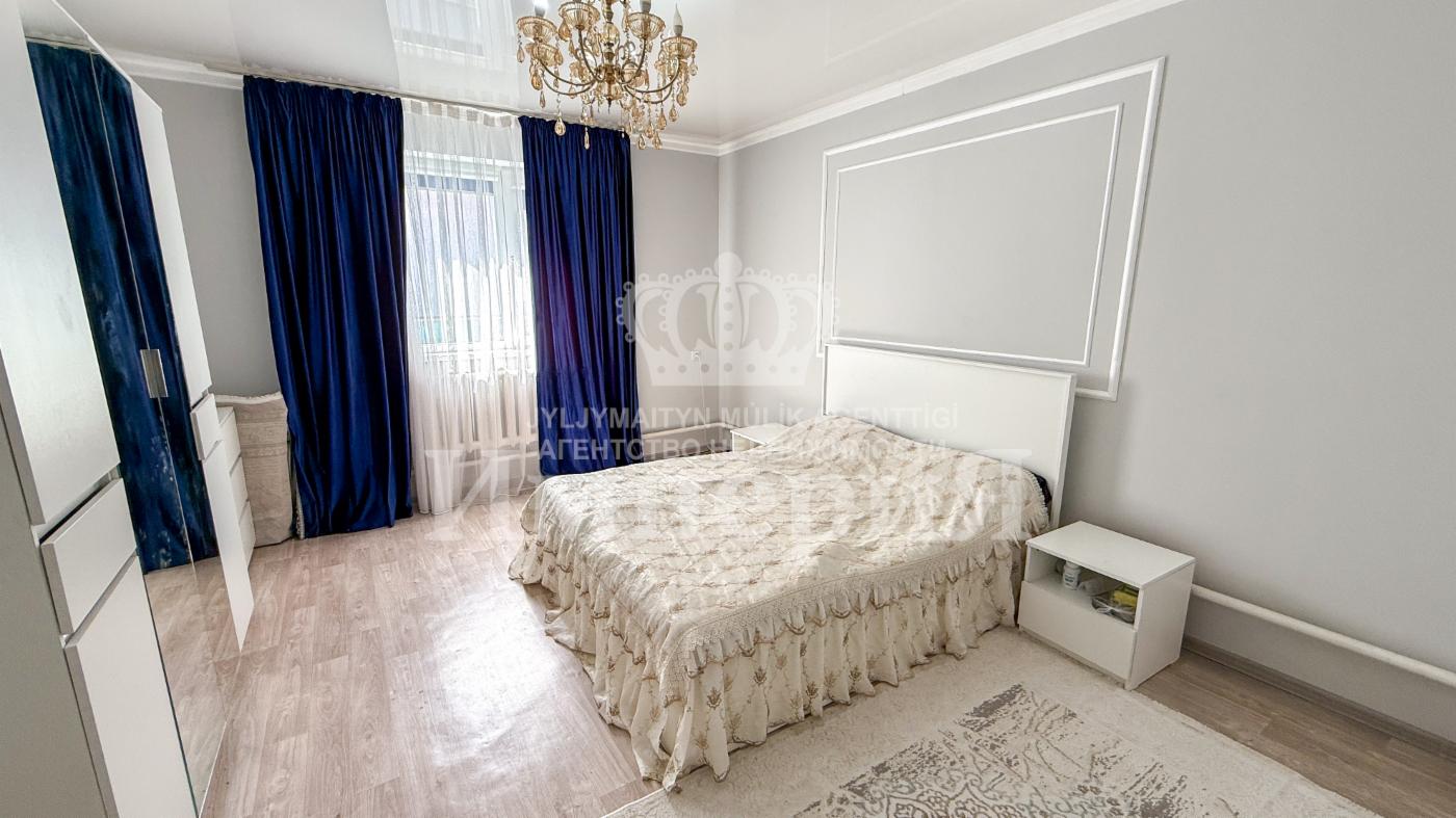 5-комнантный квартира, 151.0 м²,Айдарлы за 45 000 000