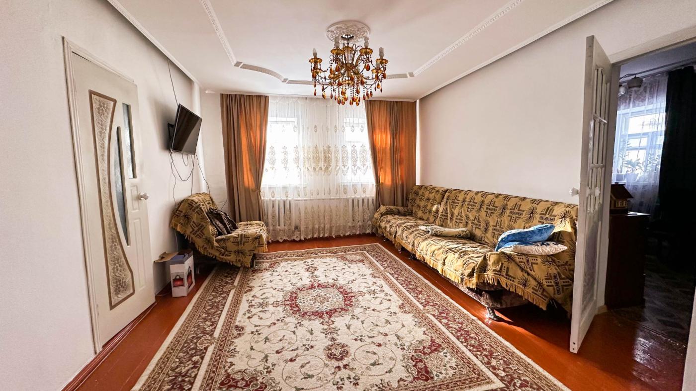 5-комнантный квартира, 108.0 м²,Берликожанова за 14 000 000