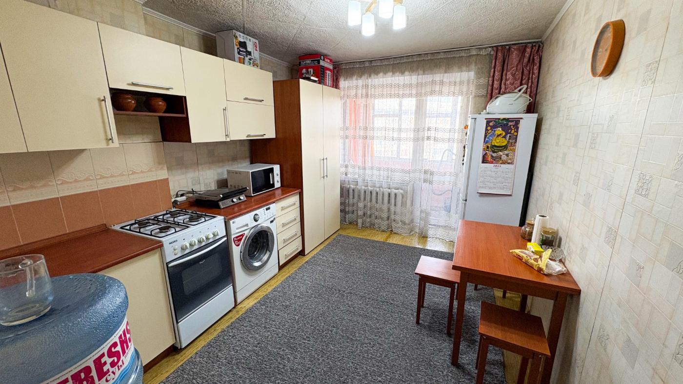 1-комнантная квартира, 37.0 м²,4 мкр за 9 750 000