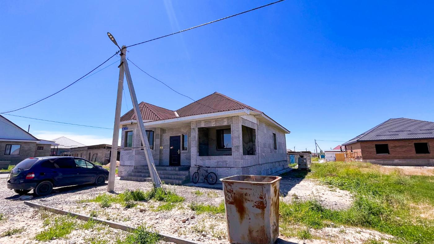 4-комнантный квартира, 140.0 м²,Жана Коныс за 31 000 000