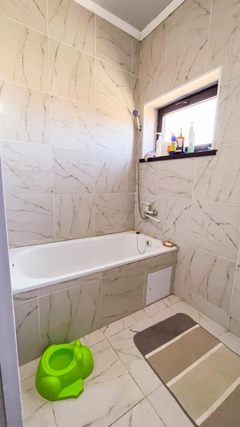 4-комнантный квартира, 140.0 м²,Жана Коныс за 25 000 000