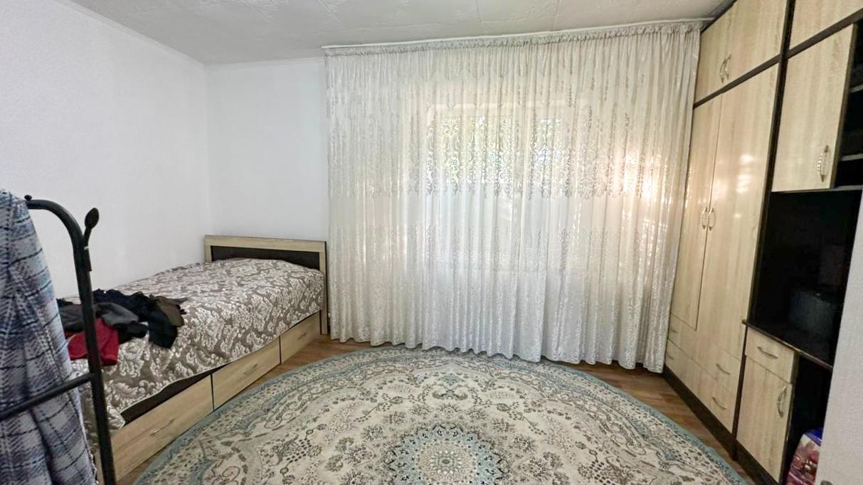 4-комнантный квартира, 86.0 м²,Курманова за 24 000 000