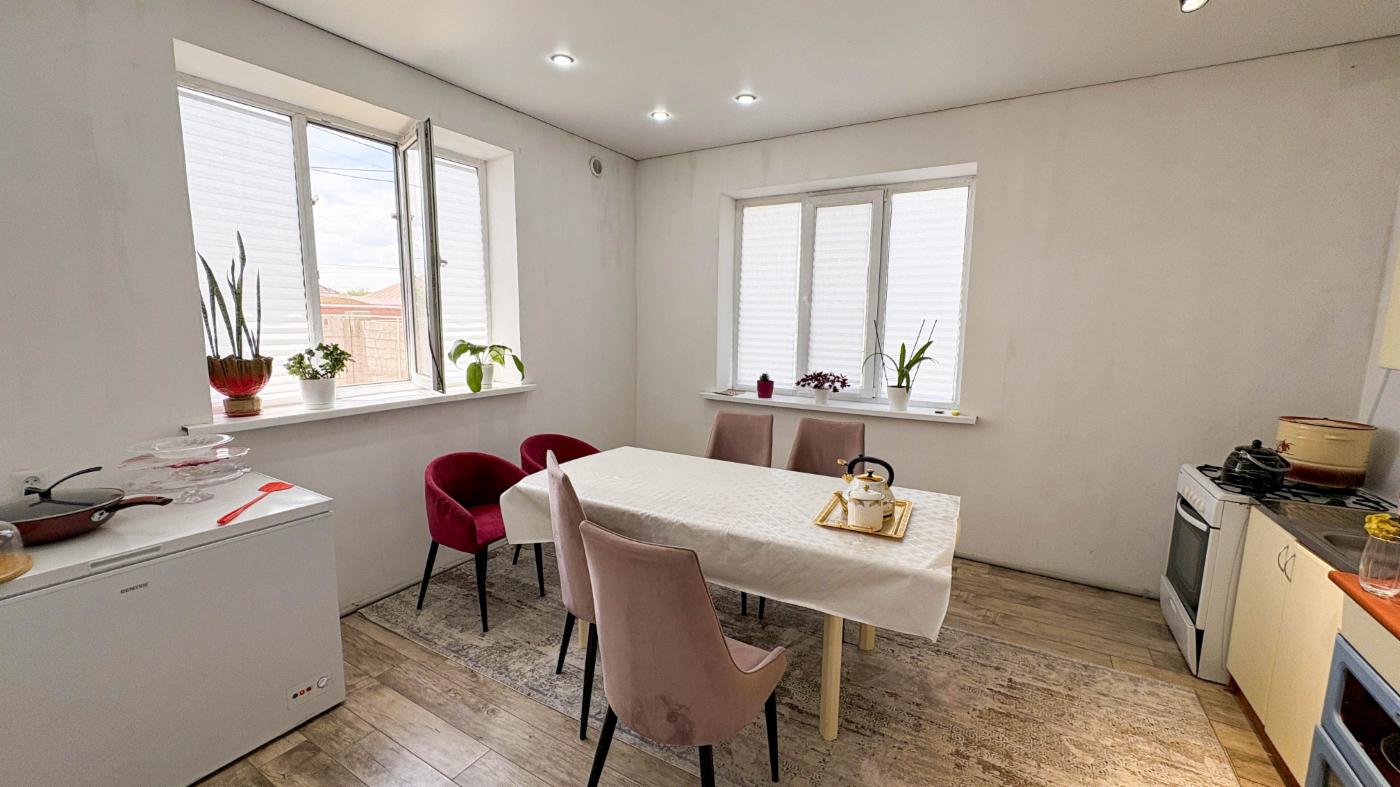 4-комнантный квартира, 120.0 м²,Есенберлина за 35 000 000