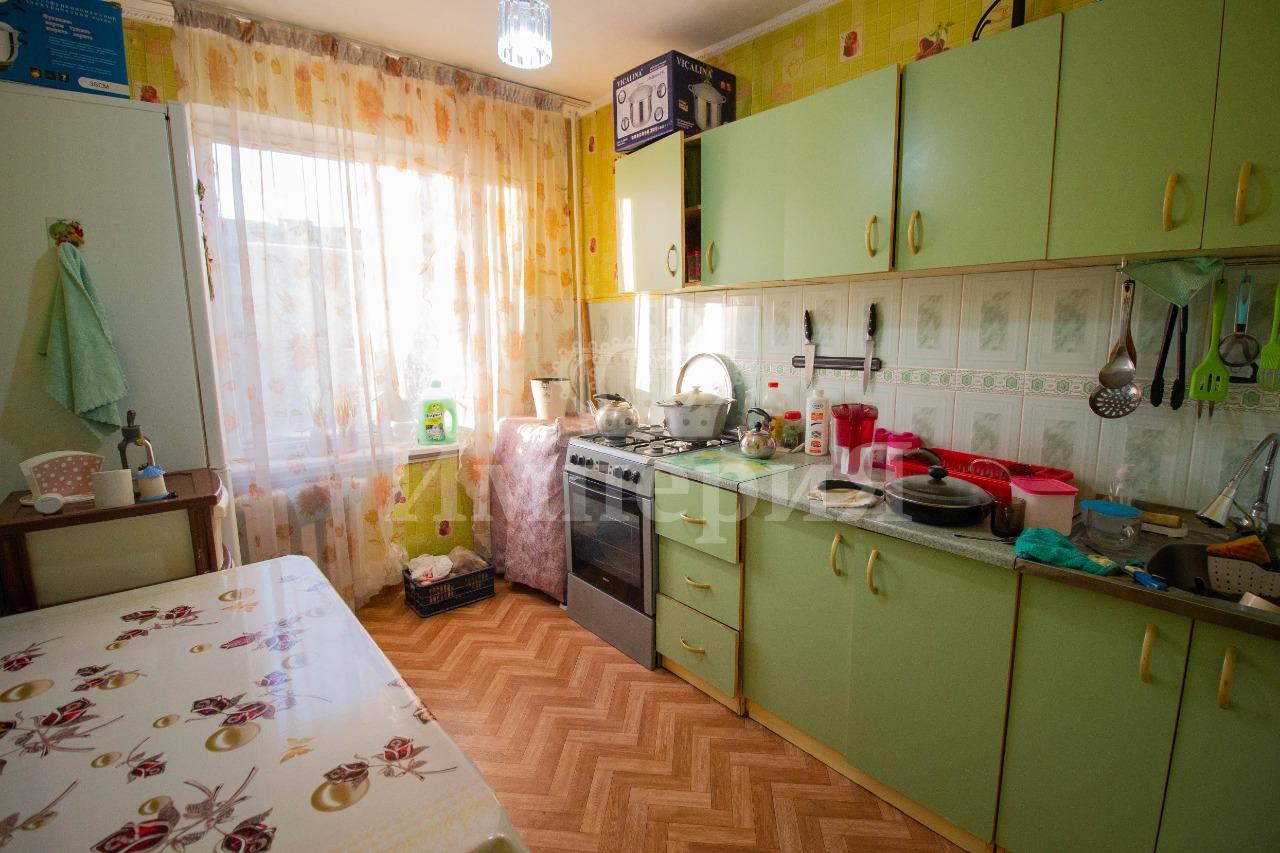 4-комнантная квартира, 74.0 м²,мкр Самал за 23 000 000