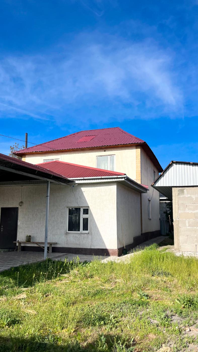 7-комнантный квартира, 200.0 м²,Сыртанова за 37 000 000