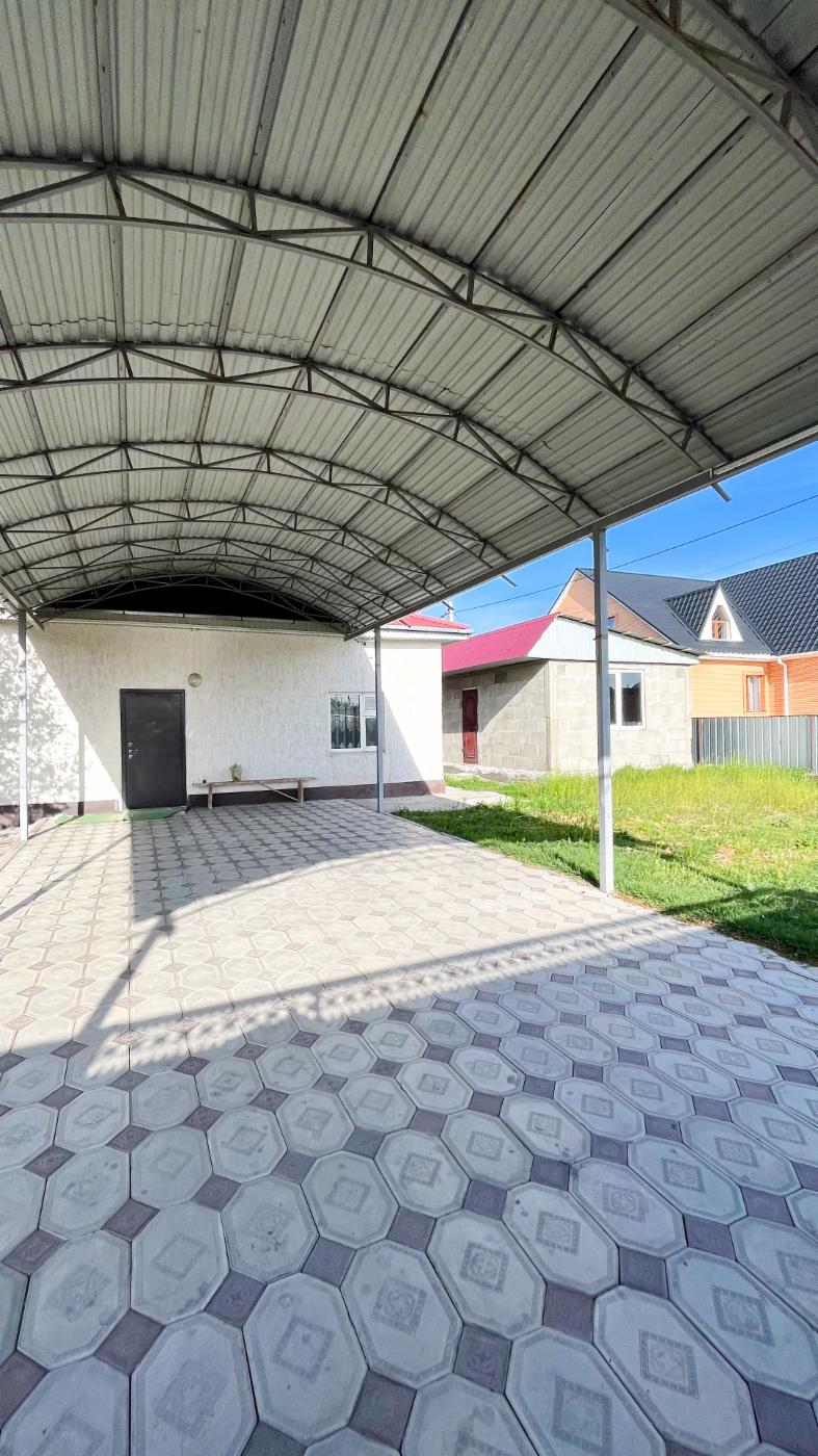 7-комнантный квартира, 200.0 м²,Сыртанова за 37 000 000