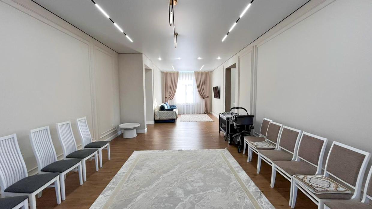 4-комнантный квартира, 137.0 м²,Косманавтов за 45 000 000