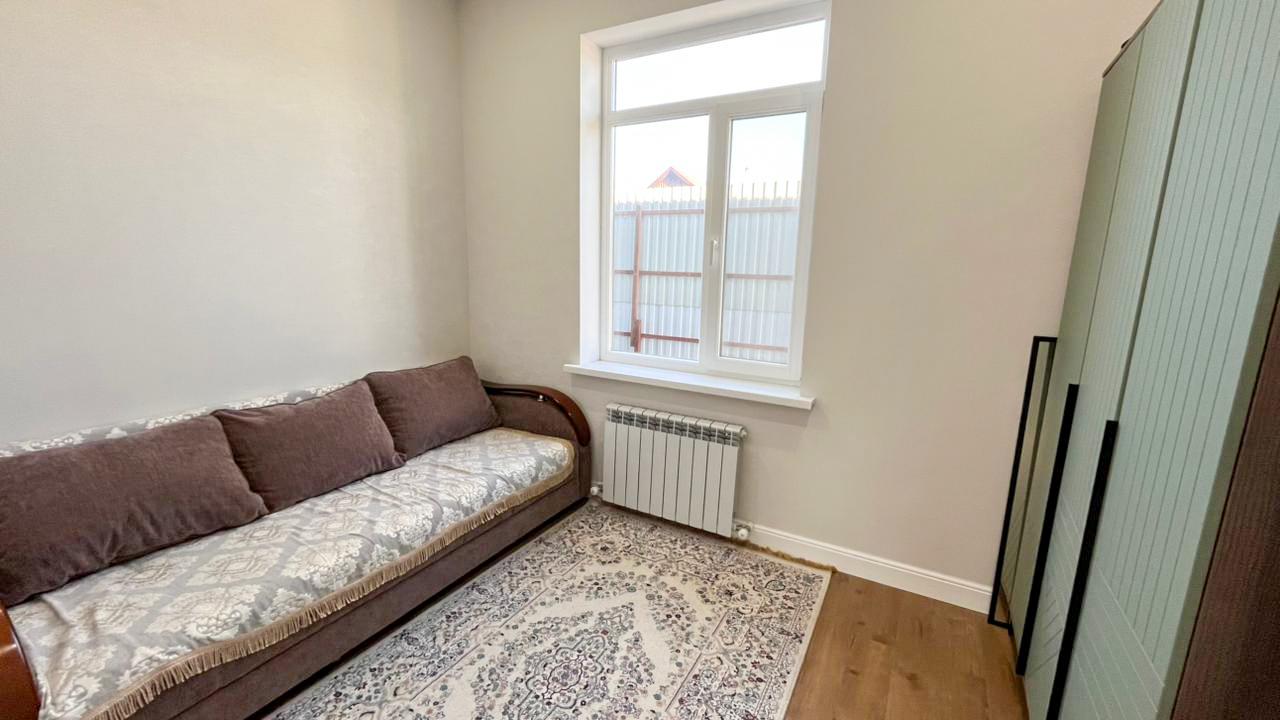 4-комнантный квартира, 137.0 м²,Косманавтов за 45 000 000