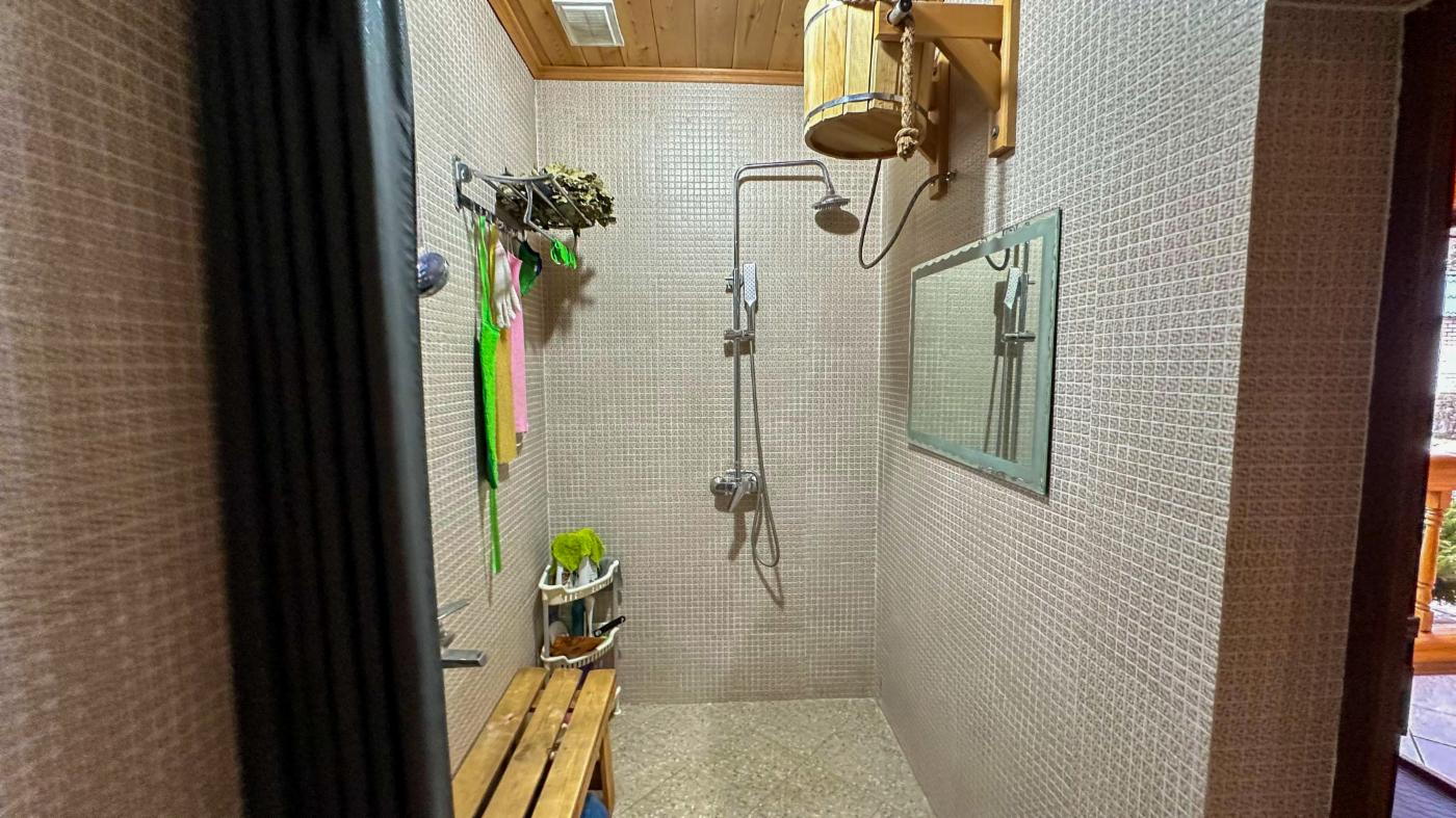 8-комнантный квартира, 290.0 м²,Гагарина за 135 000 000