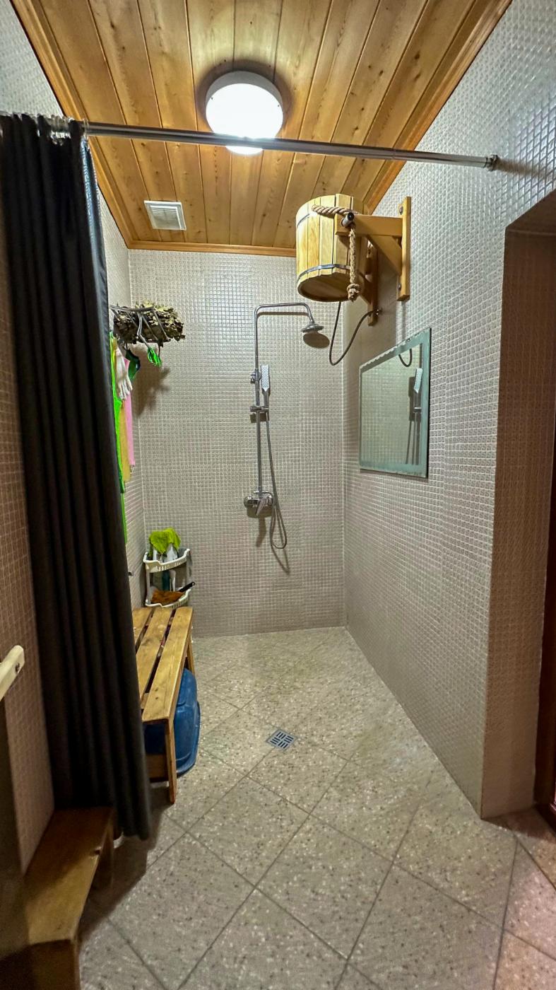 8-комнантный квартира, 290.0 м²,Гагарина за 135 000 000