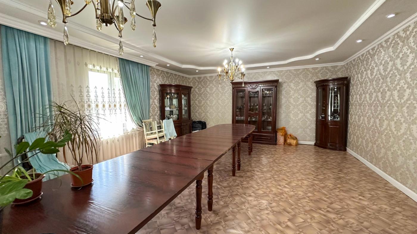 6-комнантный квартира, 256.0 м²,Шевченко за 78 000 000