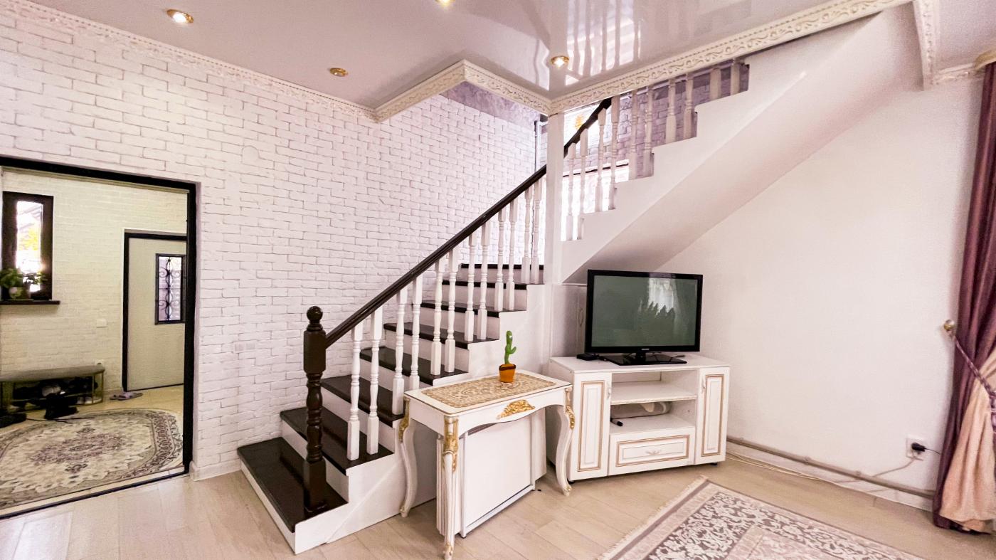 5-комнантный квартира, 230.0 м²,Маяковского за 55 000 000