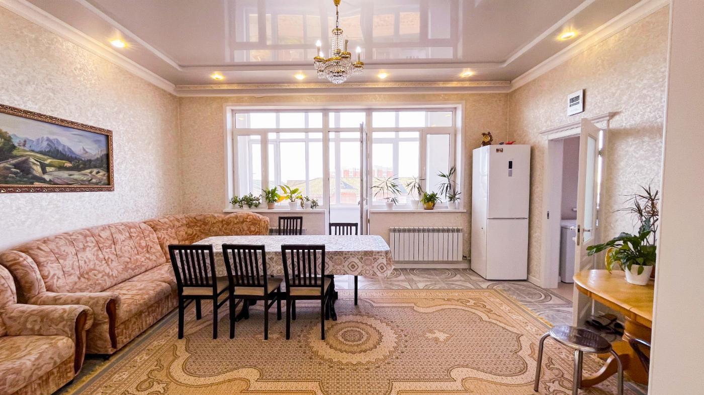 4-комнантная квартира, 190.0 м²,Каратал за 85 000 000