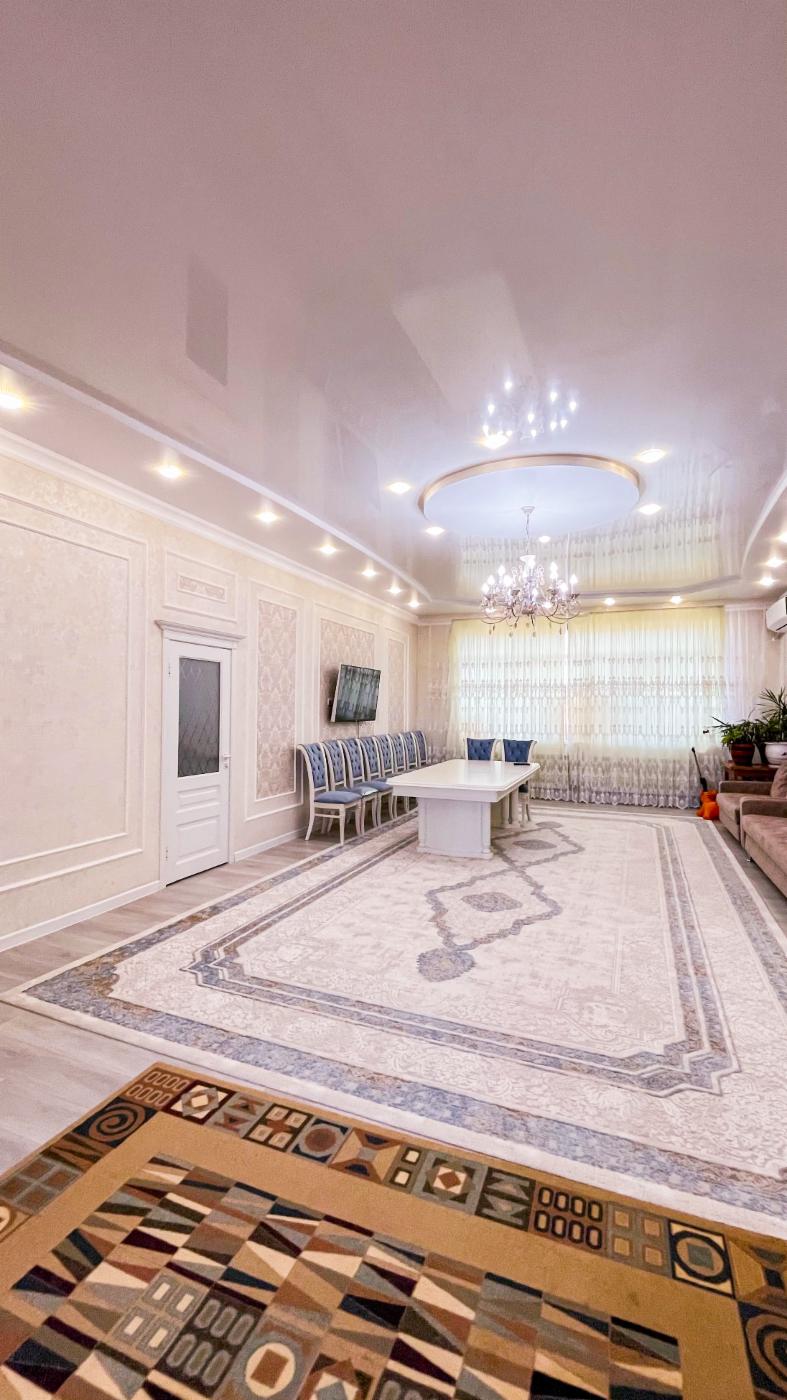 4-комнантная квартира, 190.0 м²,Каратал за 85 000 000