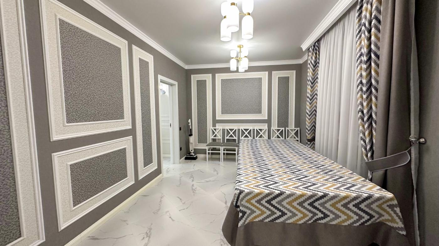 6-комнантный квартира, 220.0 м²,Салтанат за 140 000 000