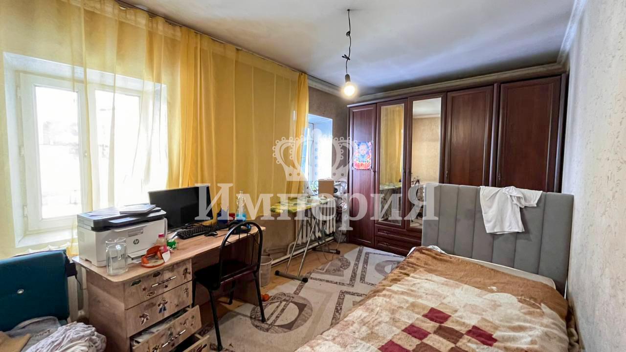 5-комнантный квартира, 300.0 м²,Курманова за 200 000 000