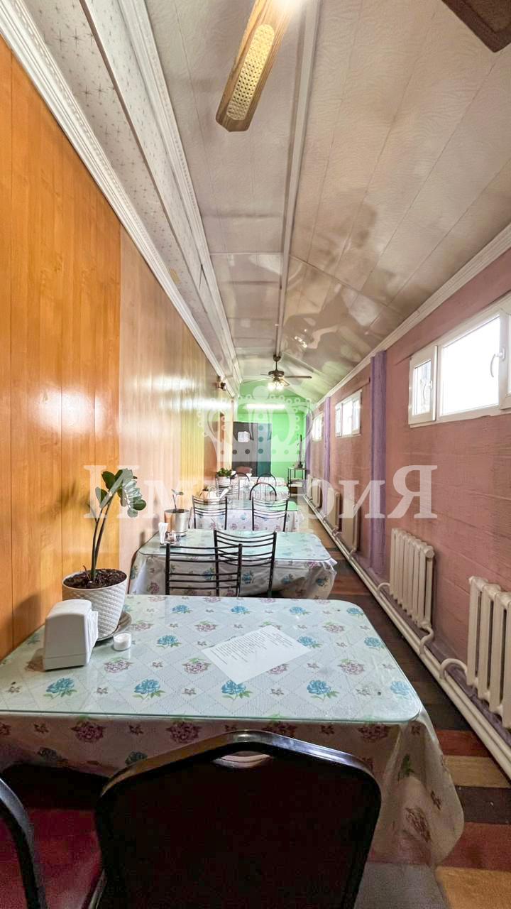 5-комнантный квартира, 300.0 м²,Курманова за 200 000 000