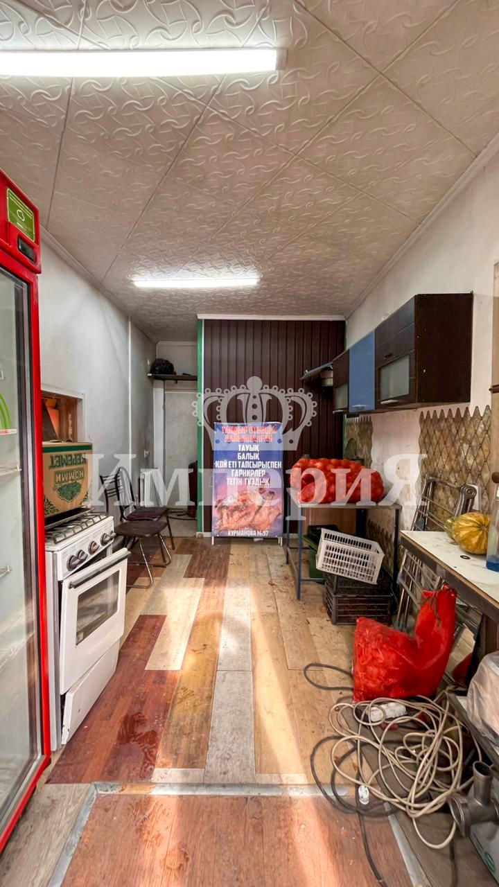 5-комнантный квартира, 300.0 м²,Курманова за 200 000 000